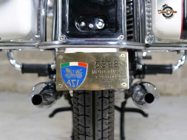 Classic Vibes Motorcycles - vente de motos classic Guzzi v7 special