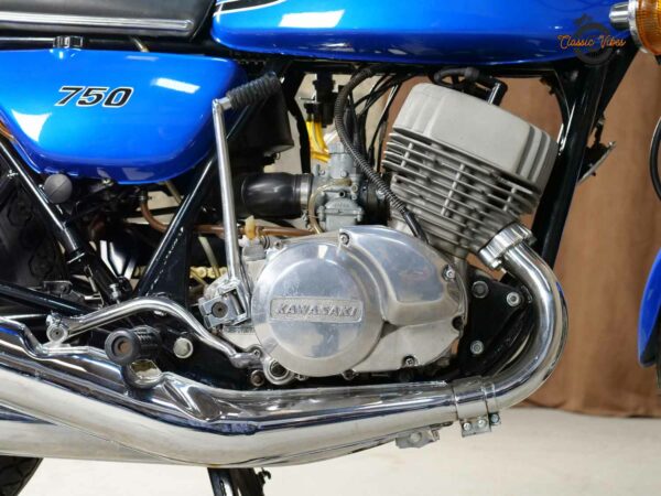 Classic Vibes Motorcycles - vente de motos classic Kawasaki mach IV h2